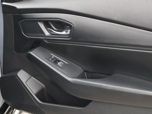 Used 2023 Honda Accord EX-L image 17