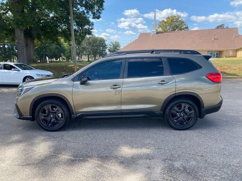 Used 2023 Subaru Ascent Onyx Edition Limited AWD/4WD image 2