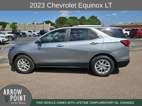 Used 2023 Chevrolet Equinox LT AWD/4WD image 7