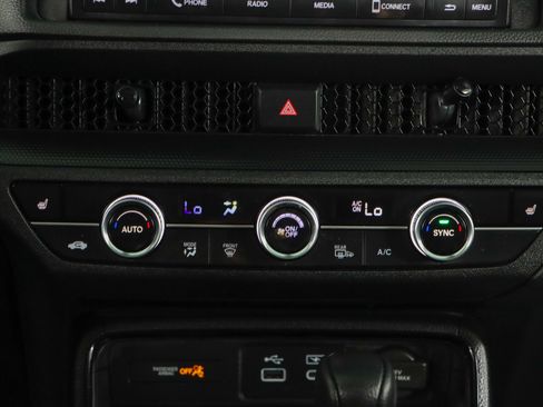 Used 2024 Honda CR-V EX image 20
