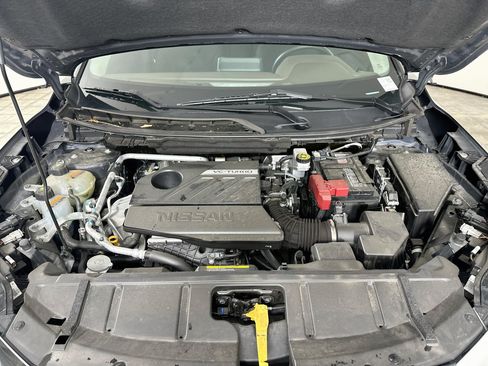 Used 2023 Nissan Rogue S AWD/4WD image 31