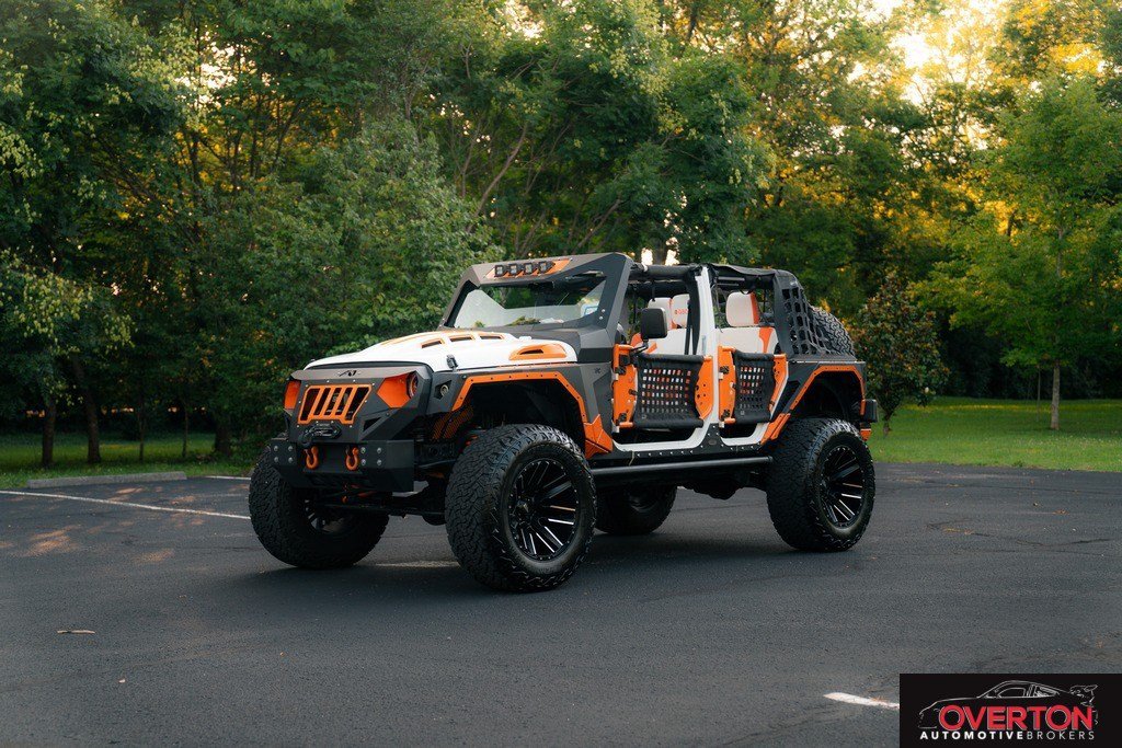 Used 2018 Jeep Wrangler Unlimited Sport S AWD/4WD image 1