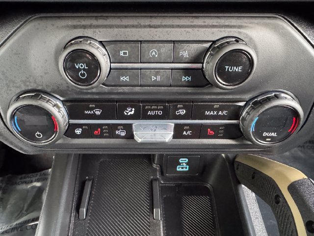 Used 2025 Ford Bronco Badlands AWD/4WD image 28