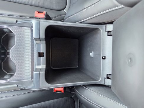 New 2026 Jeep Grand Cherokee Limited RWD image 31