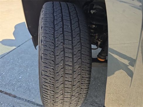 Used 2020 Chevrolet Colorado LT image 26