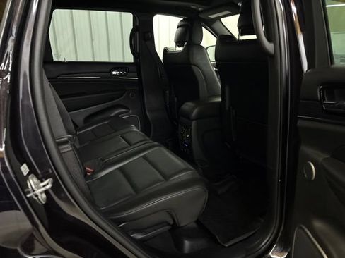 Used 2020 Jeep Grand Cherokee High Altitude AWD/4WD image 19