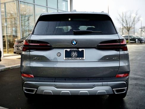 New 2026 BMW X5 xDrive40i w/ Climate Comfort Package image 10