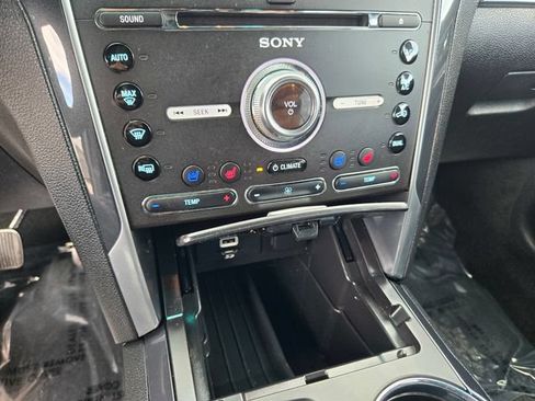Used 2016 Ford Explorer Sport w/ Equipment Group 401A AWD/4WD image 14