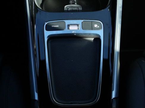 Certified 2025 Mercedes-Benz GLB 250 image 29