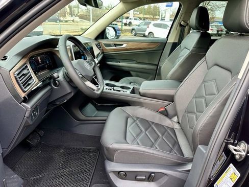 New 2026 Volkswagen Atlas SE image 12