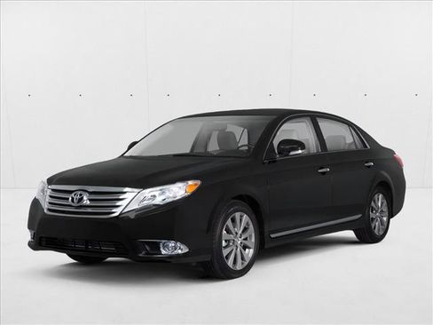 Used 2011 Toyota Avalon Limited FWD image 1