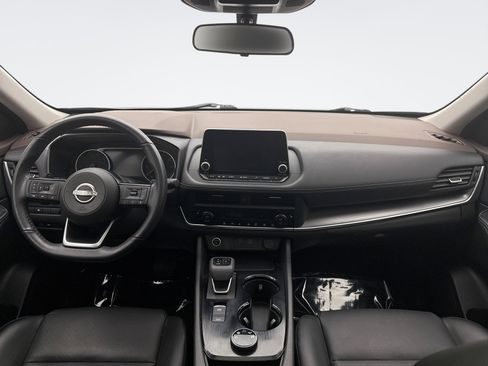 Used 2023 Nissan Rogue SV w/ SV Premium B Package image 14