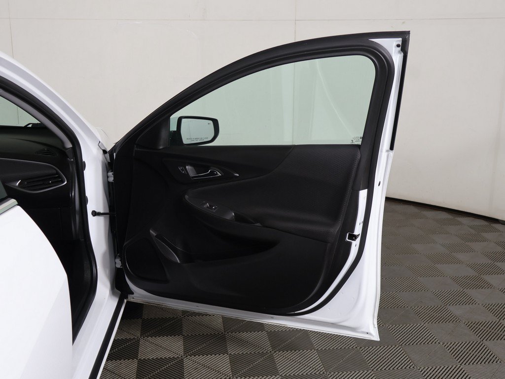 Used 2024 Chevrolet Malibu LS w/ Driver Confidence Package FWD image 17