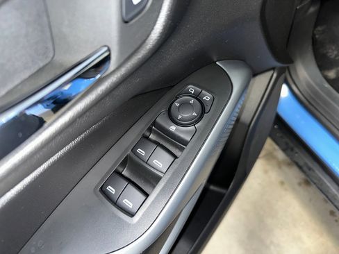 Certified 2024 Chevrolet Trax RS w/ Sunroof Package image 8