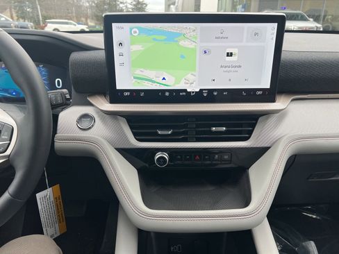 New 2026 Ford Explorer Active w/ Active Comfort Package image 27