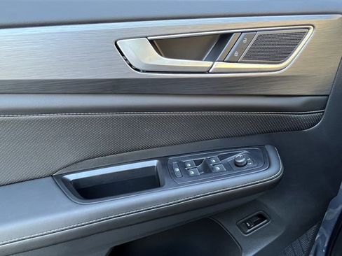 New 2026 Volkswagen Atlas Cross Sport SE AWD/4WD image 14
