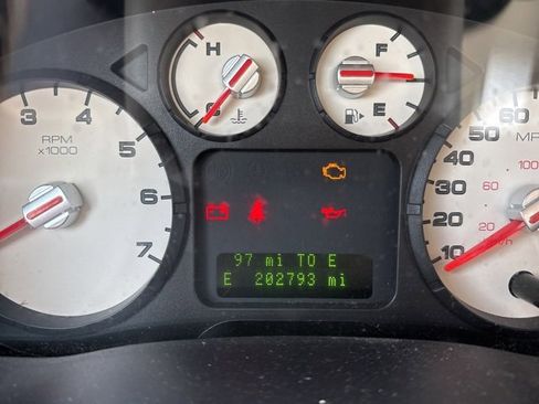 Used 2006 Ford Freestyle Limited image 9