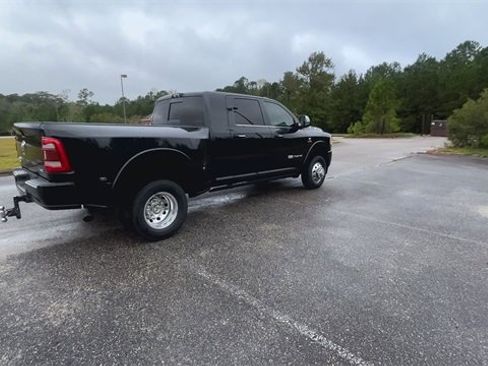 Used 2021 RAM 3500 Limited image 3