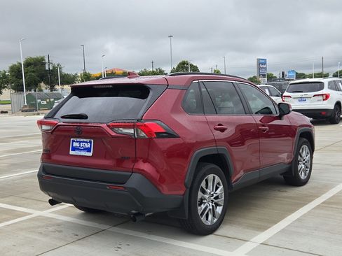 Used 2025 Toyota RAV4 XLE Premium FWD image 3