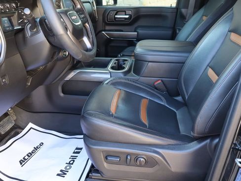 Used 2023 GMC Sierra 2500 AT4 w/ Gooseneck/5TH Wheel Package AWD/4WD image 14