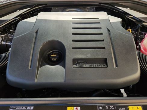 New 2026 Land Rover Range Rover SE image 21