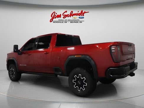 Used 2025 GMC Sierra 2500 AT4X AWD/4WD image 4