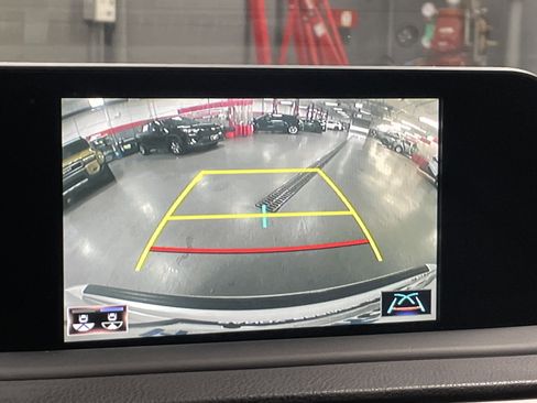 Used 2022 Lexus RX 350L FWD w/ Premium Package image 25