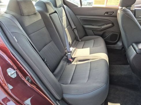 Used 2025 Nissan Altima 2.5 SV AWD/4WD image 30
