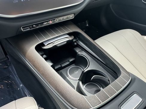 New 2026 Mercedes-Benz E 350 Sedan image 32