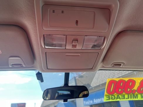 Used 2018 Nissan Titan S w/ S Utility Package image 19