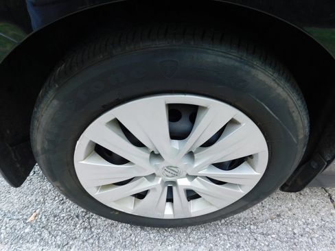 Used 2023 Nissan Sentra S FWD image 6