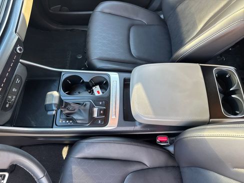 Certified 2025 Kia Carnival image 26