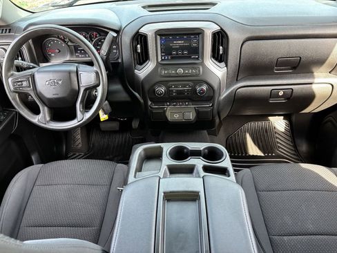 Used 2020 Chevrolet Silverado 1500 Custom Trail Boss w/ Custom Convenience Package image 15