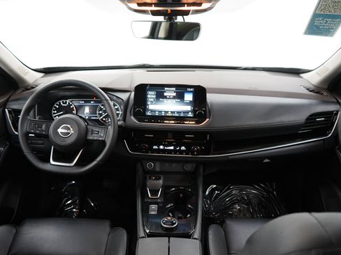 Used 2023 Nissan Rogue SL w/ SL Premium Package AWD/4WD image 13