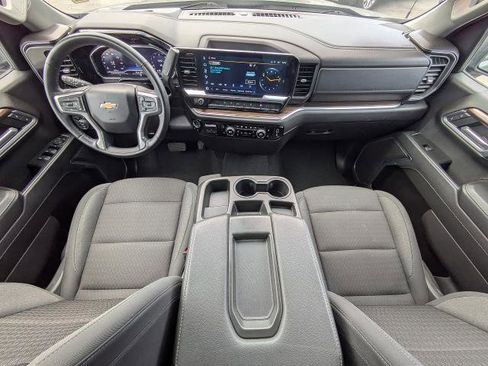 Used 2025 Chevrolet Silverado 1500 LT AWD/4WD image 15