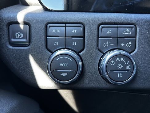 New 2026 GMC Sierra 1500 Elevation w/ Elevation Premium Package image 13