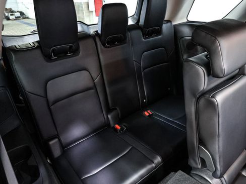 Used 2024 Nissan Pathfinder Platinum w/ Cargo Package image 23