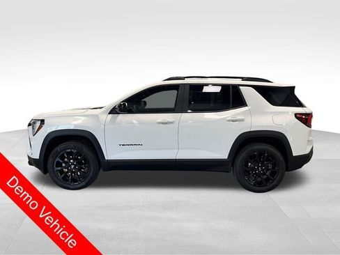 New 2026 GMC Terrain Elevation w/ Elevation Premium Package FWD image 4
