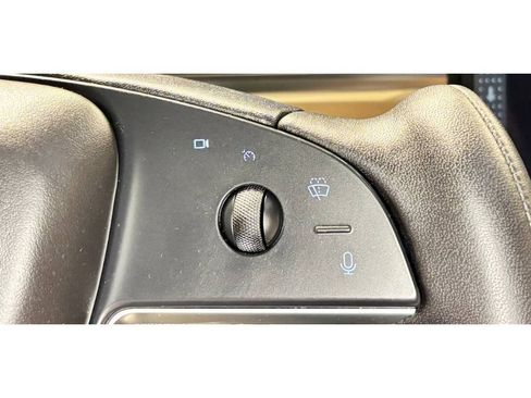 Used 2024 Tesla Model S image 26