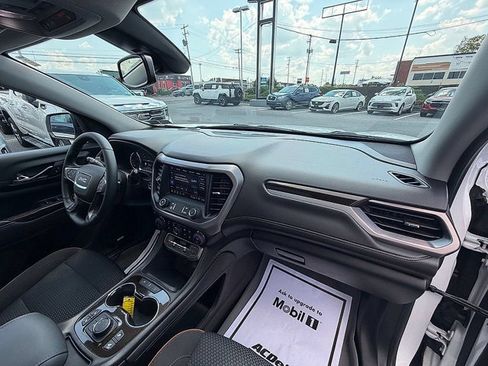Certified 2023 GMC Acadia AT4 AWD/4WD image 29