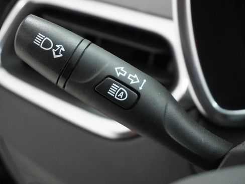 Used 2024 Chevrolet Equinox LS w/ Driver Confidence II Package image 21