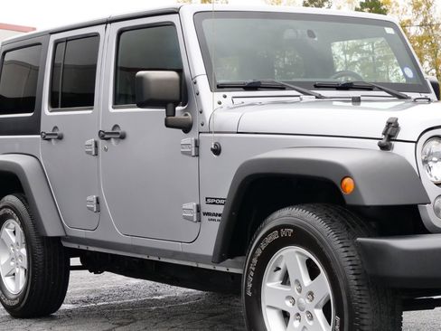 Used 2017 Jeep Wrangler Unlimited Sport w/ Quick Order Package 24S image 39