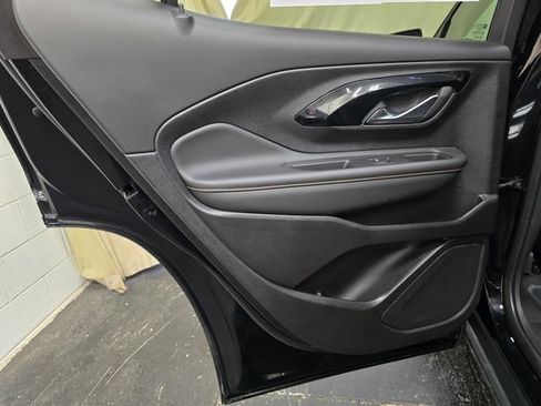 Used 2024 GMC Terrain AT4 w/ Infotainment Package II AWD/4WD image 31