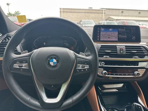 Used 2021 BMW X4 xDrive30i AWD/4WD image 6
