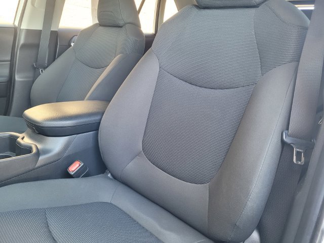 Certified 2025 Toyota RAV4 LE AWD/4WD image 20