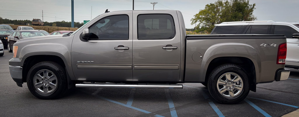 Used 2013 GMC Sierra 1500 SLT w/ SLT Convenience Package AWD/4WD image 23