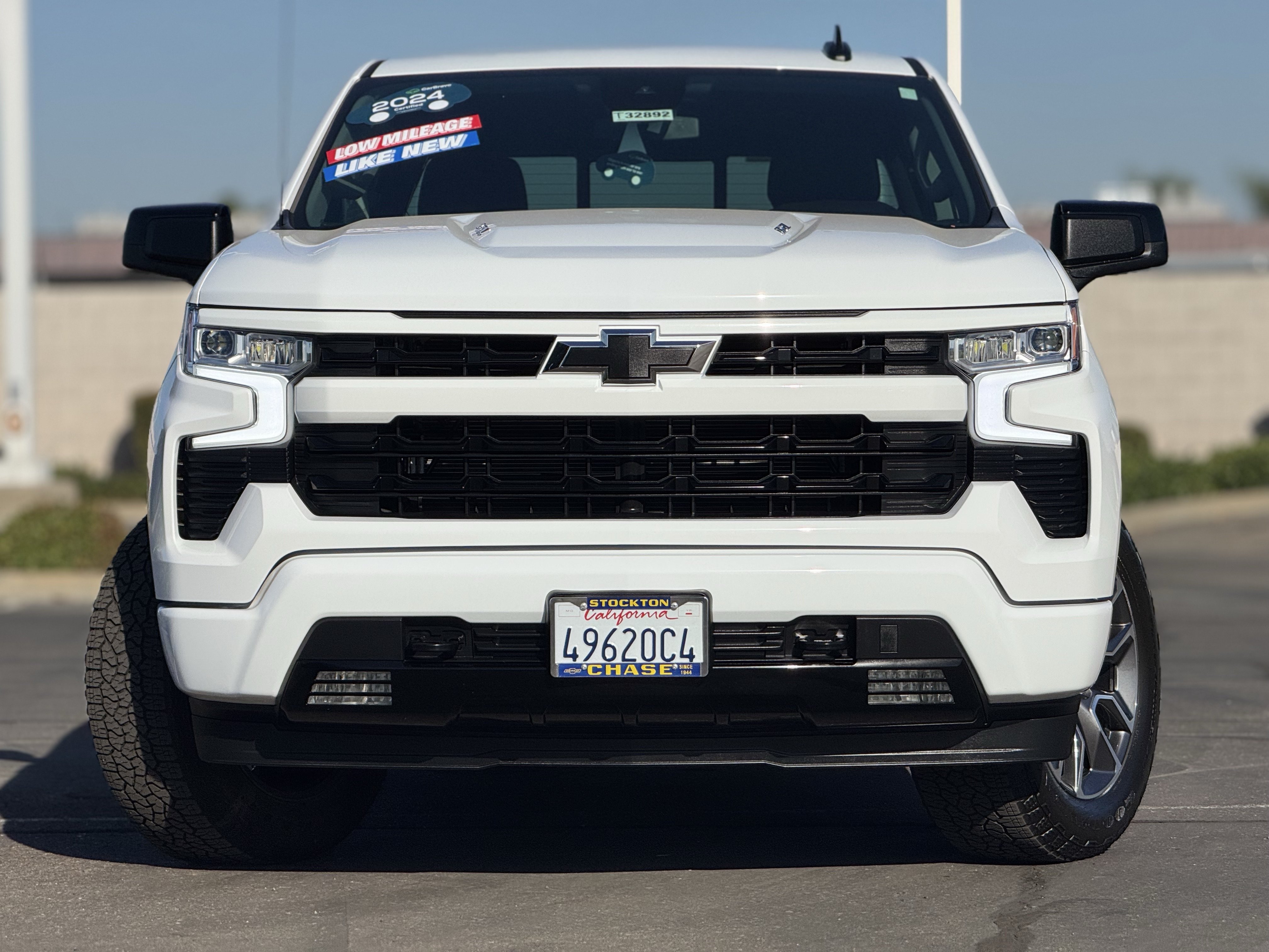Certified 2024 Chevrolet Silverado 1500 RST AWD/4WD image 2
