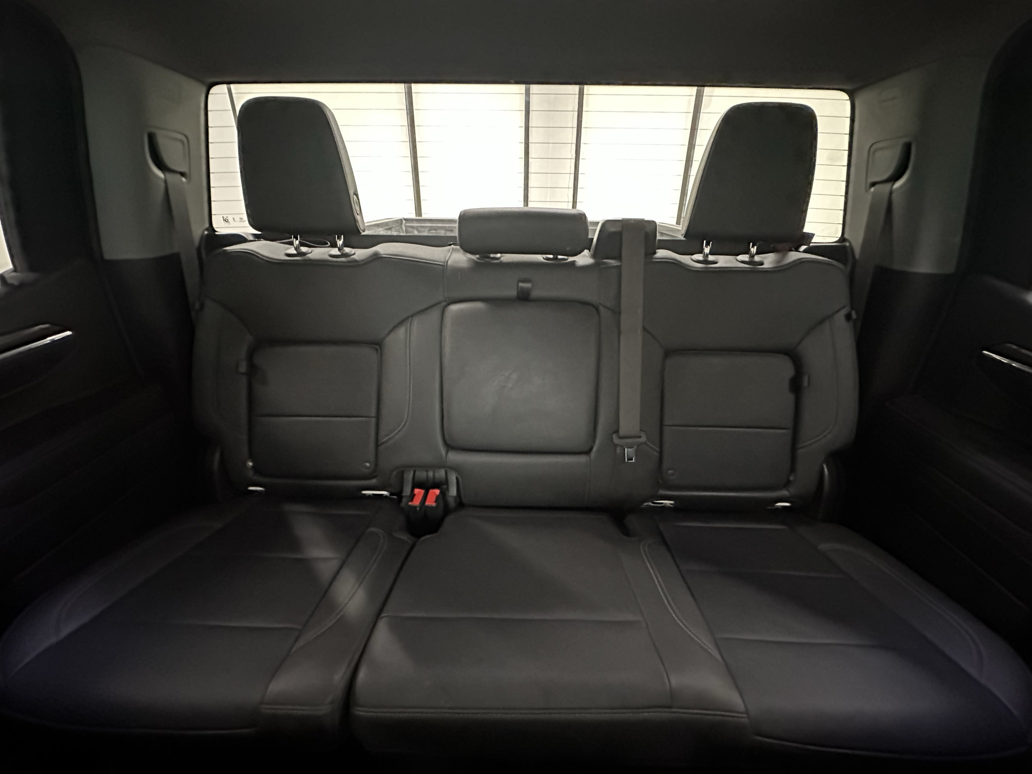 Used 2024 Chevrolet Silverado 1500 LTZ AWD/4WD image 33