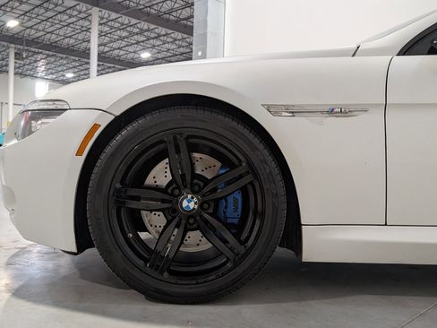 Used 2008 BMW M6 Convertible RWD image 27