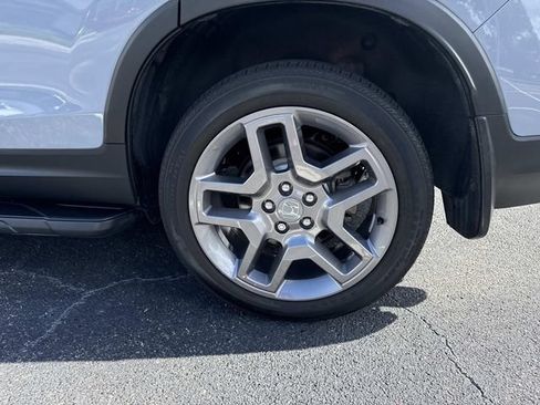 Certified 2023 Honda Passport EX-L image 11